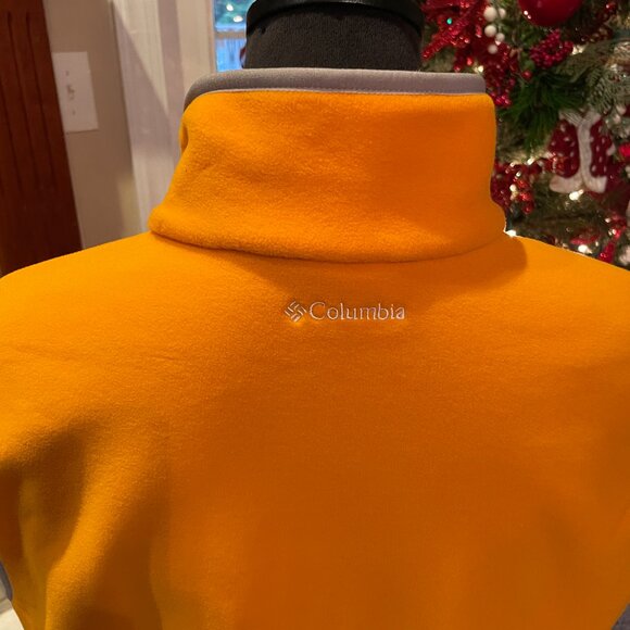 NWT Women's XL COLUMBIA Fleece Vest TENNESSEE VOLUNTEERS - Picture 4 of 6
